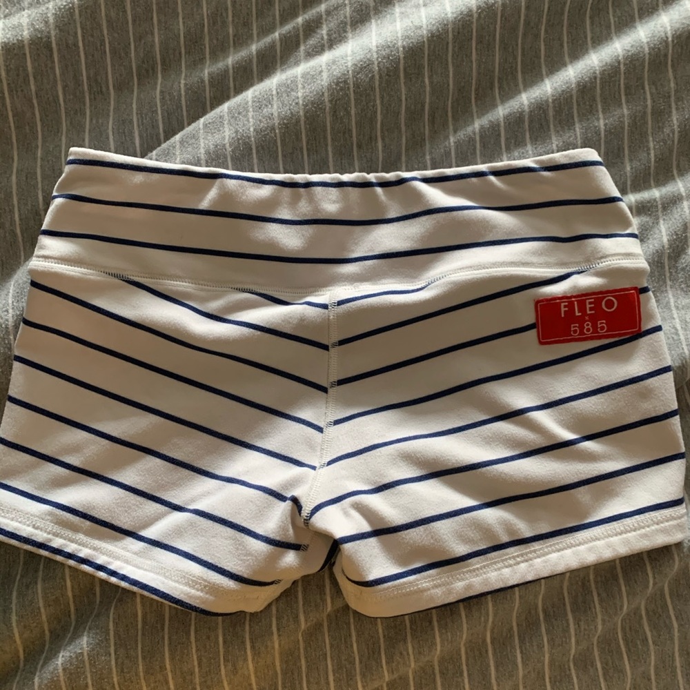 Felo size small shorts